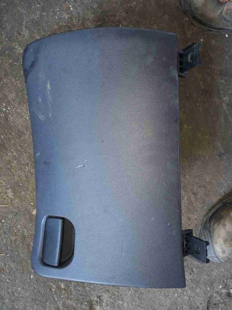 Ford Puma Keszty�tart� Ajt�