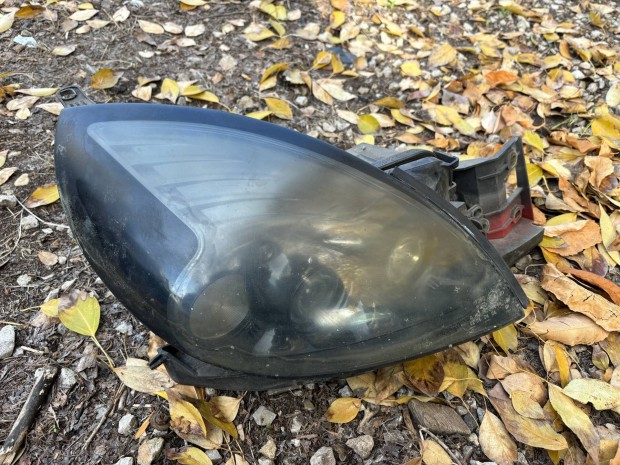 Ford Puma jobb els� l�mpa 