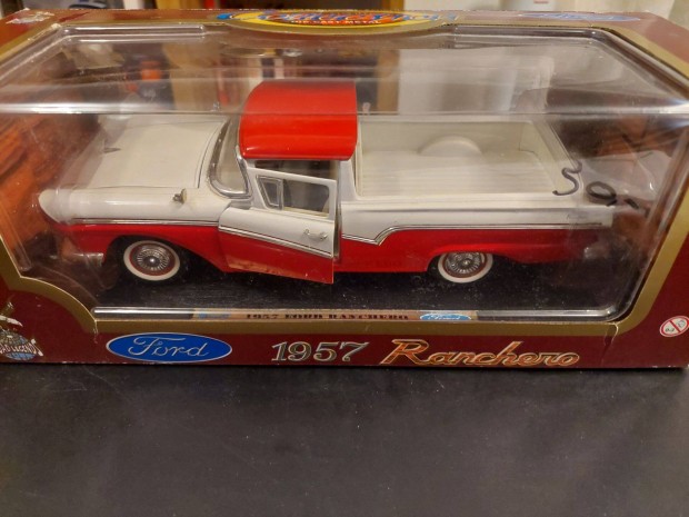 Ford Ranchero 1957 1:18 Road Legends