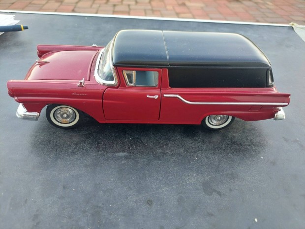 Ford Ranchero Sedan 1957 Roas Legends 1:18