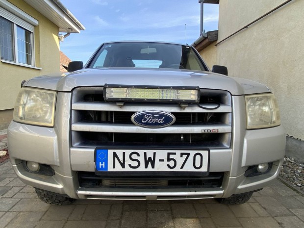 Ford Ranger 2,5 tdci