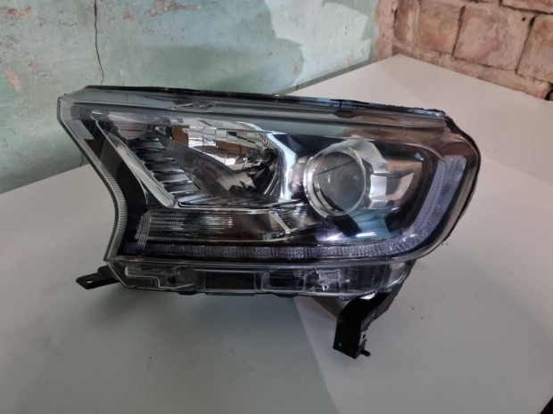 Ford Ranger Bal els fnyszr lmpa