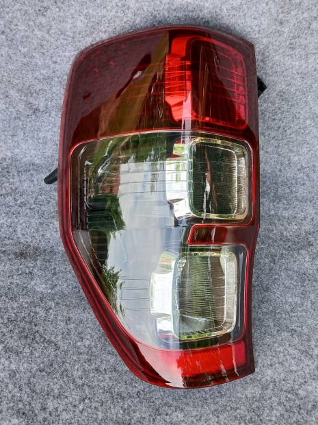 Ford Ranger T6 T7 T8 2012-2023 új bal hátsó lámpa