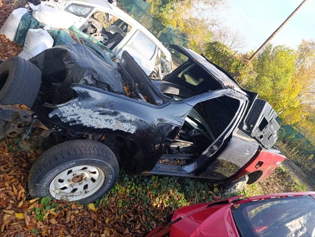 Ford Ranger bontott alkatr�sz 2012-2022-ig motor, v�lt� is. 