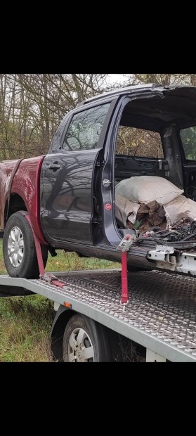 Ford Ranger bontott alkatr�szek 2012-2022-ig.