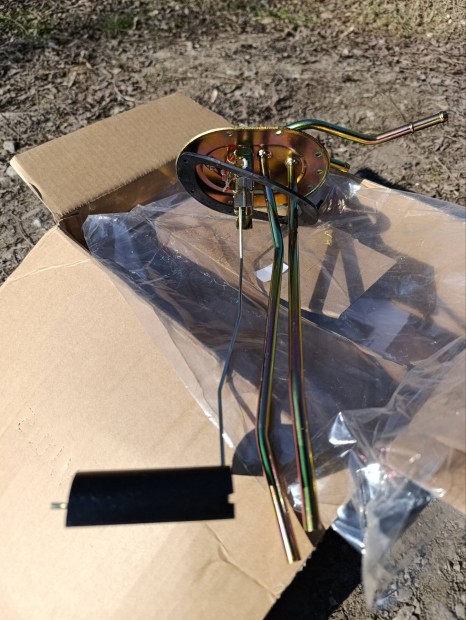 Ford Ranger �s Mazda B2500, BT-50 vadonat�j tank m�szer. 