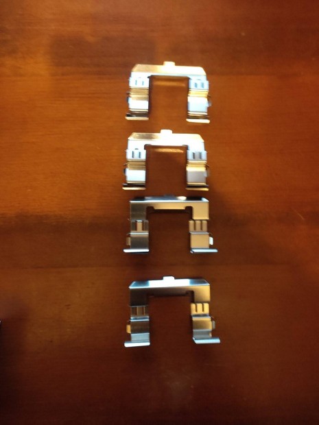 Ford Ranger �s Mazda B2500 bontott, �j alkatr�szek elad�k. 