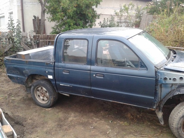 Ford Ranger �s Mazda B2500 bontott alkatr�szek elad�k. 