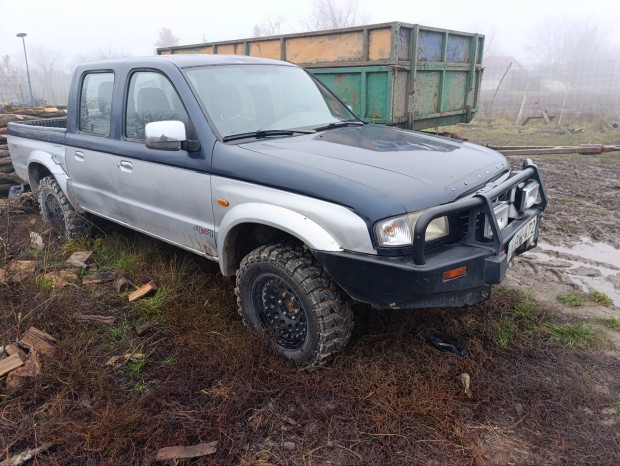 Ford Ranger �s Mazda B2500 bontott alkatr�szek elad�k. 