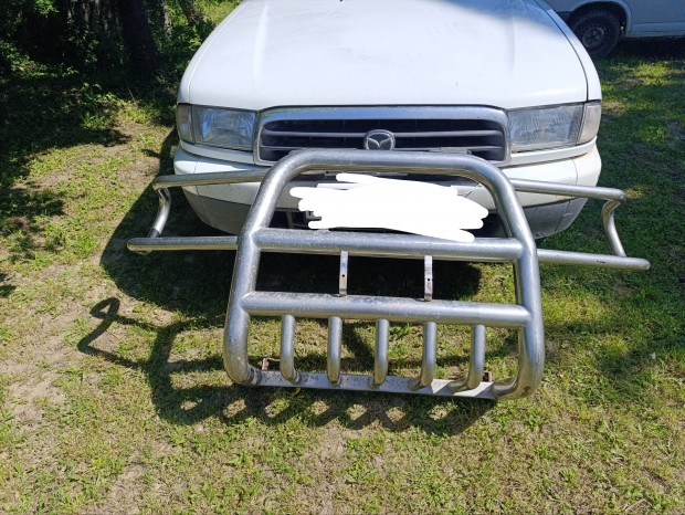 Ford Ranger s Mazda B2500 bontott gallytr , kszb fellp. 