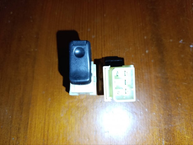 Ford Ranger s Mazda B2500 vadonatj elektromos ablakemel kapcsolk. 