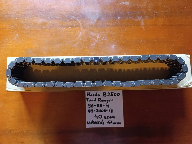 Ford Ranger �s Mazda Bt-50, B2500 vadonat�j terepv�lt� oszt�m� l�nc. 