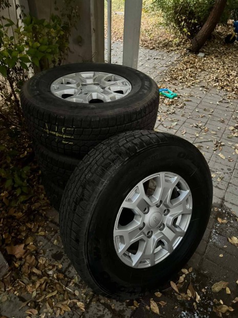 Ford Ranger gyri alufelnik tligumikkal elad