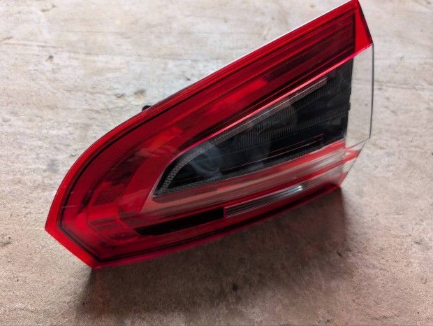 Ford S-Max 2010-2014 jobb hátsó lámpa (belső)