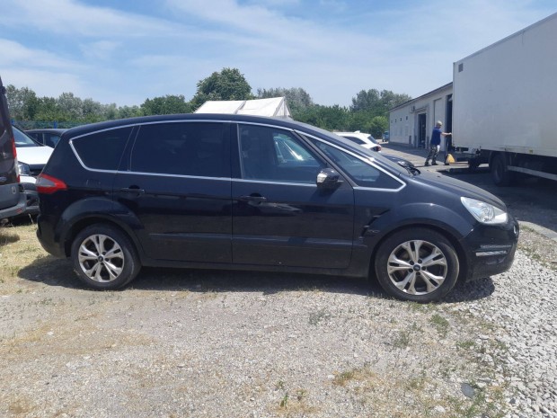 Ford S-Max 2010 5 ajtós TDCi Jobb negyed