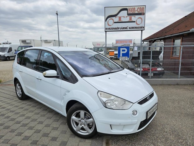 Ford S-Max 2.0 TDCi Ambiente Digitklíma&Navi&KA...
