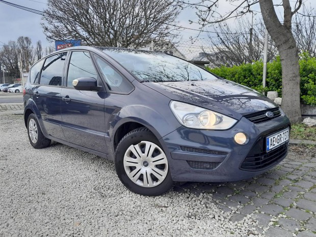 Ford S-Max 2.0 TDCi Business facelift. kzivlt...