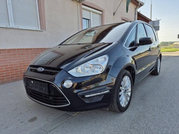 Ford S-Max 2.0 TDCi Titanium Friss műszaki/vez....