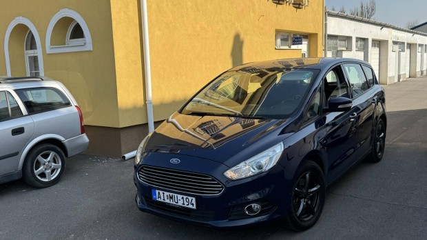 Ford S-Max 2.0 TDCi Titanium Powershift 1.Tulaj...