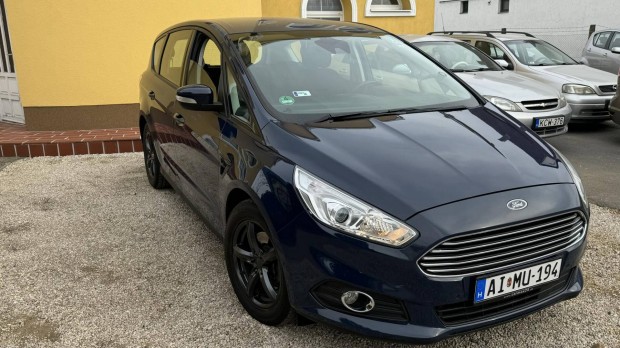 Ford S-Max 2.0 TDCi Titanium Powershift 1.Tulaj...