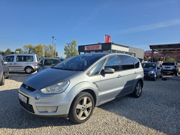 Ford S-Max 2.0 TDCi Trend DPF Rendszeresen szer...