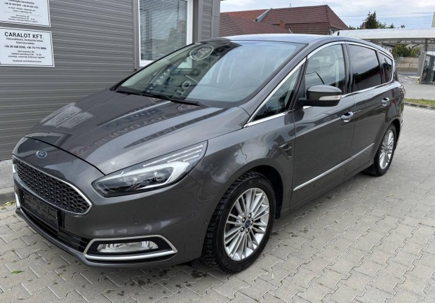 Ford S-Max 2.0 TDCi Vignale manuál 6. 2 kulcs....
