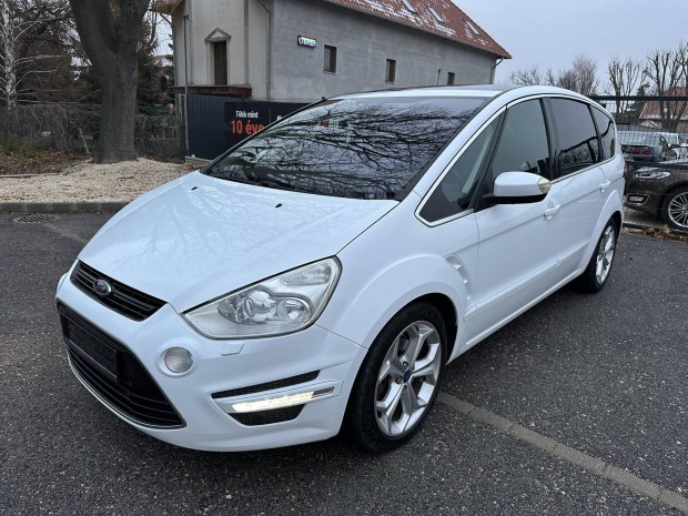 Ford S-Max 2.2 TDCi Titanium Xenon!Panormatet...