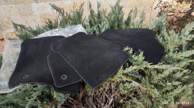 Ford S-Max II szonyeg szett 