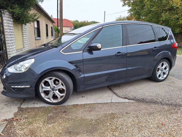 Ford S-Max Titanium-S eladó, Navi, Bőr, Tempomat.magyarországi