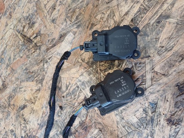 Ford S Max (2006-2014)  F�t�s �ll�t�motor