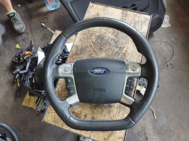 Ford S-Max / Mondeo / Galaxy 2006-2010 sportkormány. Szép állapotú