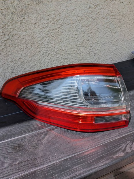Ford S-Max bal hátsó lámpa 2010-2014