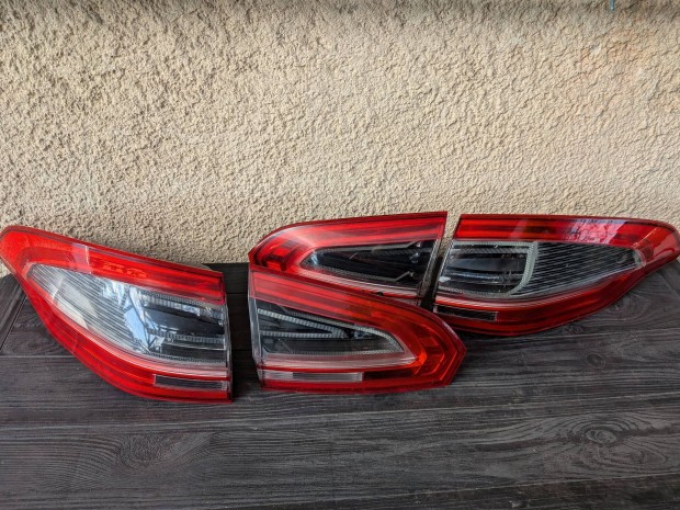 Ford S-Max hátsó lámpa jobb, bal, külső, belső 2010-2014
