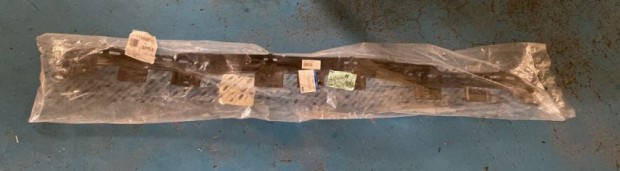 Ford S-Max hátsó lökhárító tartó AM21R17B861BH eladó