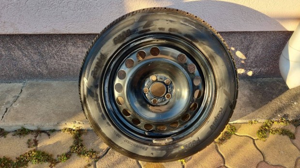 Ford S-Max teljes értékű pótkerék (nem mankókerék) R17 felnivel eladó
