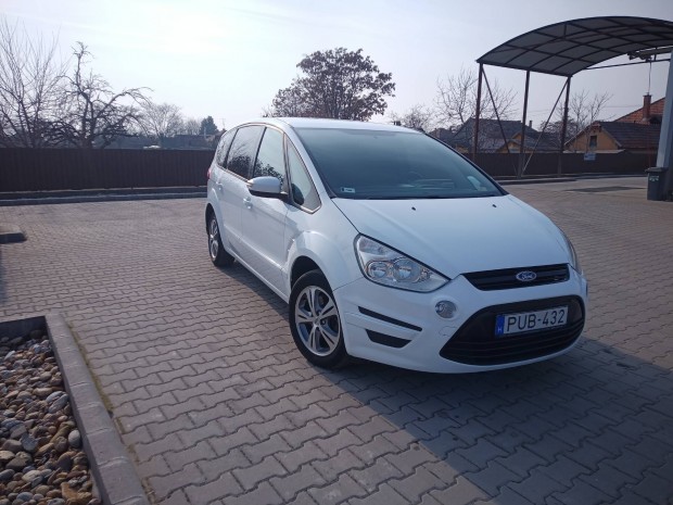 Ford S-max 2.0 benzin