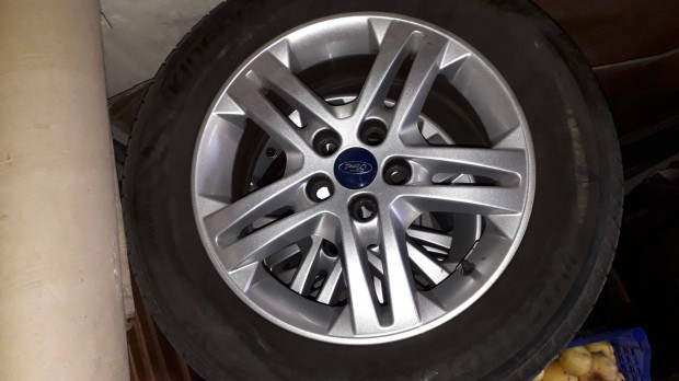 Ford S-max gyári Alufelni 16" -os Hankook 215/60 16 nyárigumival