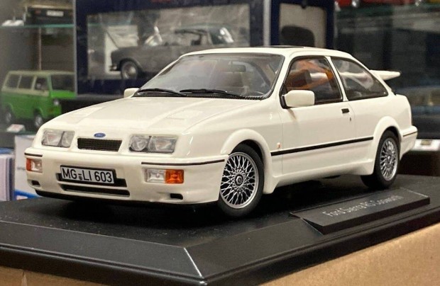 Ford Sierra RS Cosworth 1986 1:18 1/18 Norev