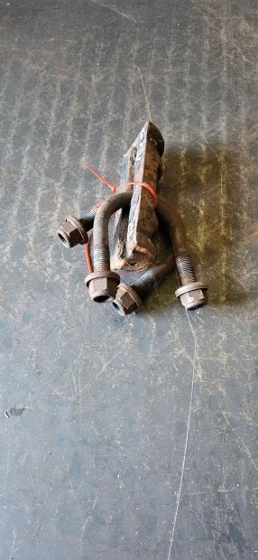 Ford TRANSIT 06- laprug� lefogat� kengyel cupp�nt csavar 3156