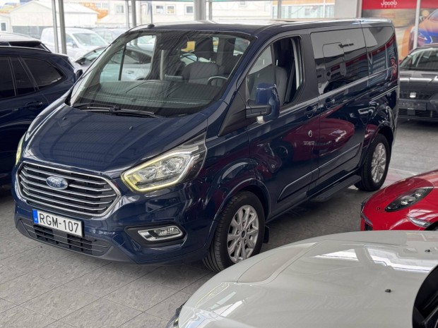 Ford Tourneo 8 személyes Magyarországi Sérülésm...