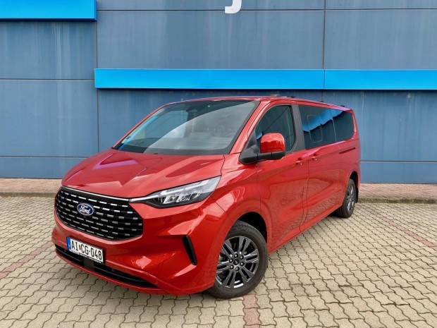Ford Tourneo Custom.. Automata. 9 Személyes. Ma...