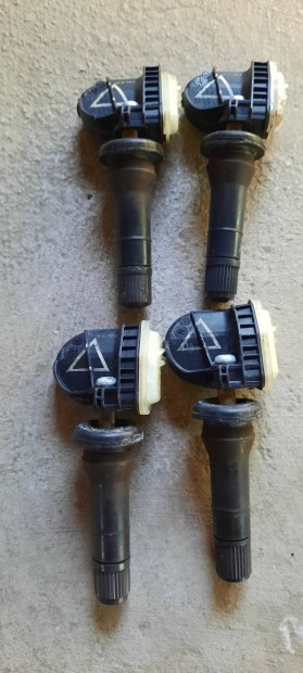Ford Tpms szenzor+szelep garnitura 2017 töl gyartott modellekhez