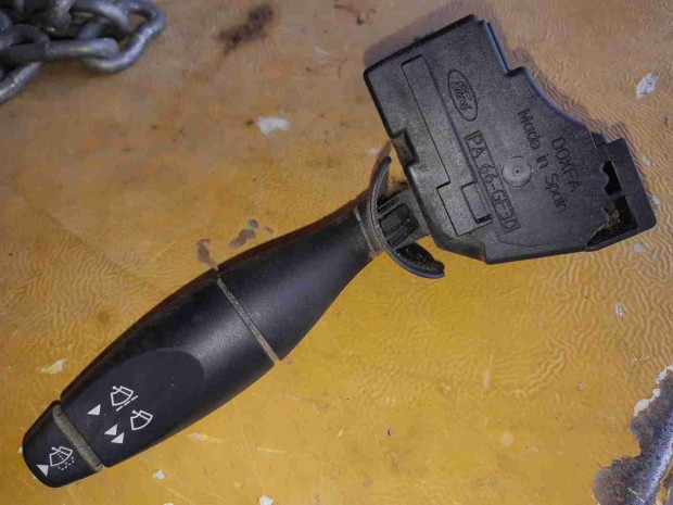 Ford Transit 00-06 Ablaktrl Kapcsol