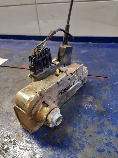 Ford Transit 00-06 Bal Els� Ajt� Z�rszerkezet + K�zpontiz�r Motor