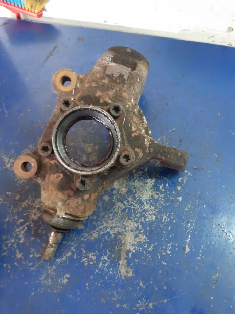 Ford Transit 00-06 Bal Els Csonkllvny