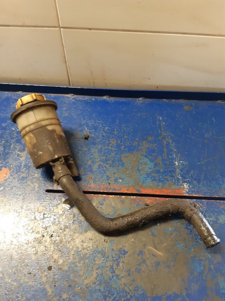 Ford Transit 00-06 Szerv� Olaj Tart�ly