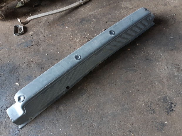 Ford Transit 06-13 H�ts� L�kh�r�t�