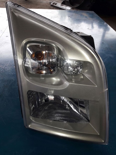 Ford Transit 06-13 Jobb Első Lámpa / Fényszóró