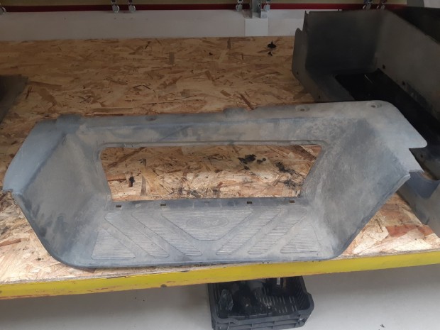 Ford Transit 06-13 Jobb Fell�p�