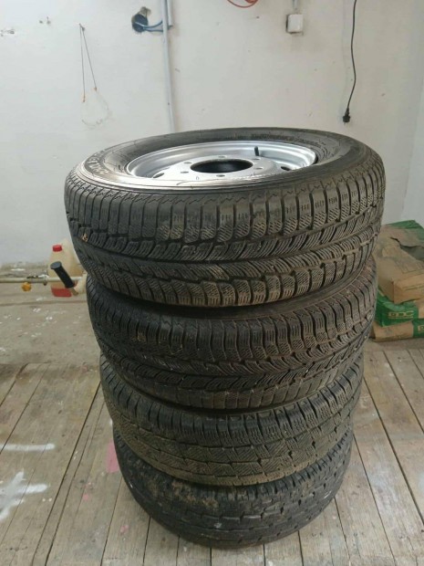 Ford Transit 15-ös lemezfelni